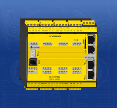 Safety controller with integrated OPC UA server